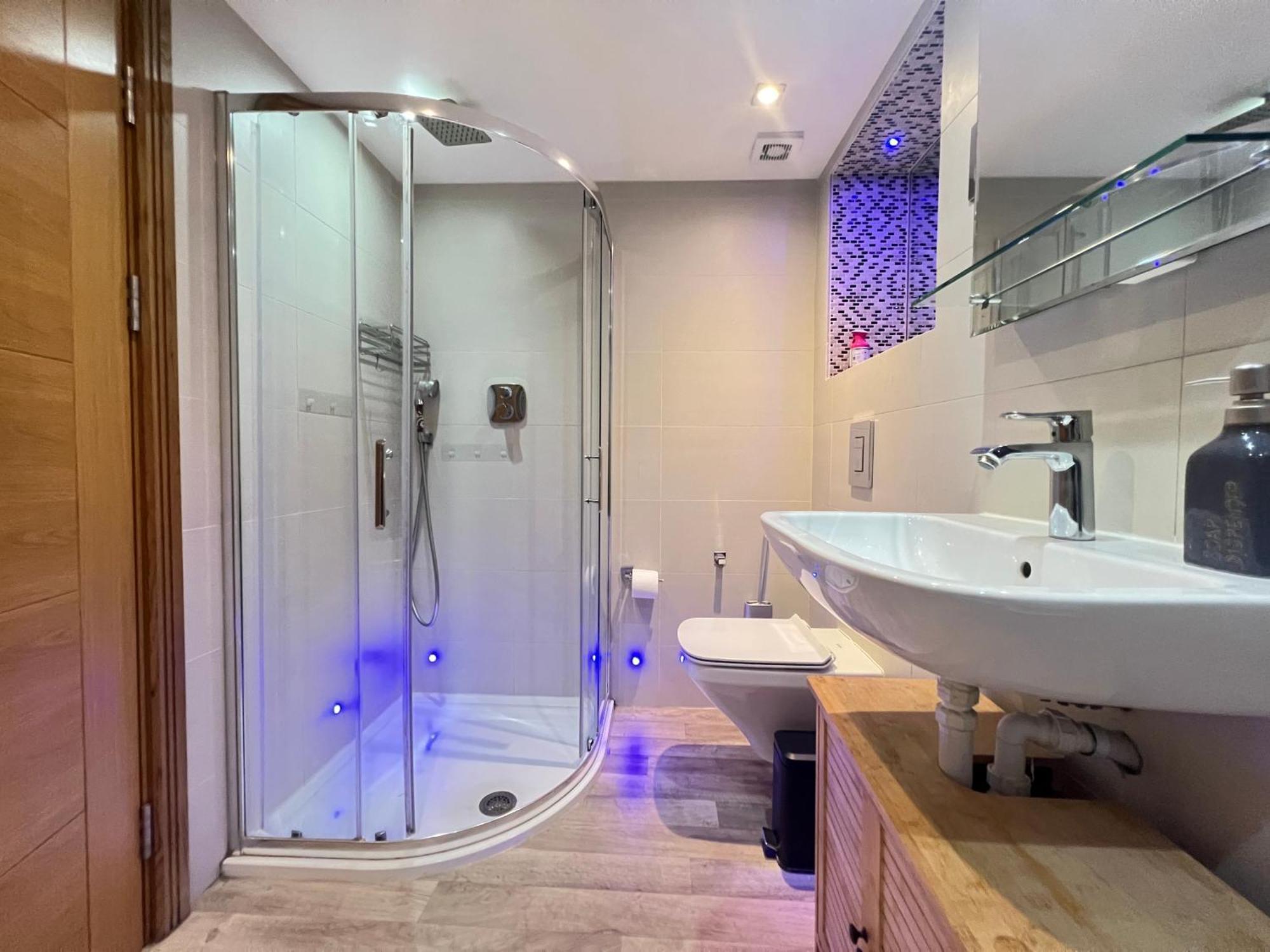 3.5 High Ceilings - Centrally Located London Exteriör bild