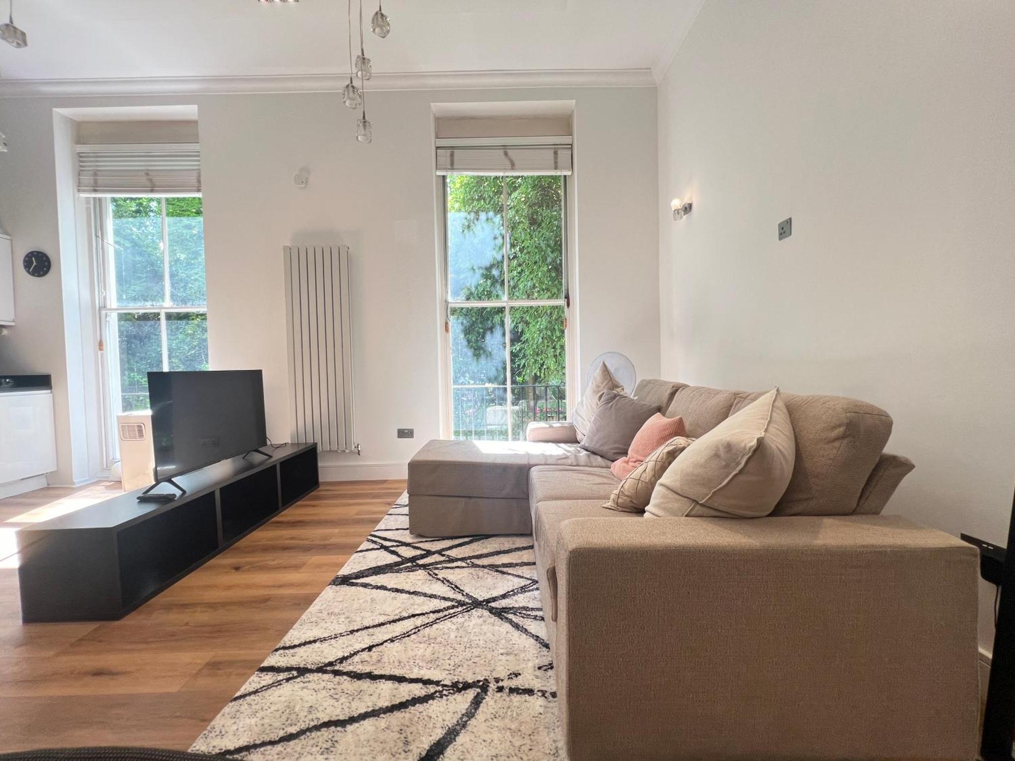 3.5 High Ceilings - Centrally Located London Exteriör bild