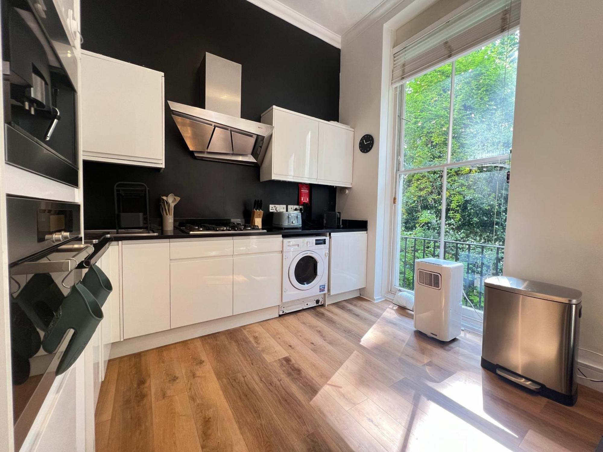 3.5 High Ceilings - Centrally Located London Exteriör bild